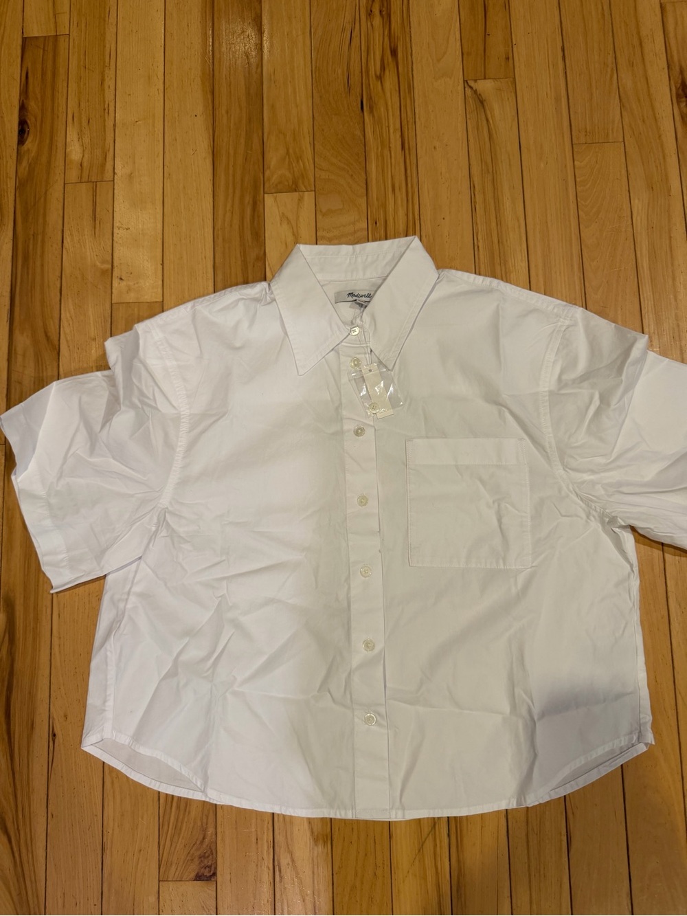 Madewell Straight-Hem Short-Sleeve Shirt in Poplin - Picture 2 of 3